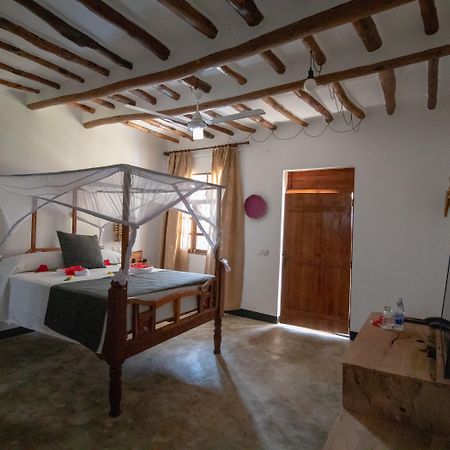 Nest Style Beach Hotel Zanzibar Makunduchi Buitenkant foto