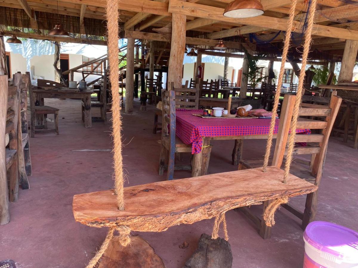 Nest Style Beach Hotel Zanzibar Makunduchi Buitenkant foto