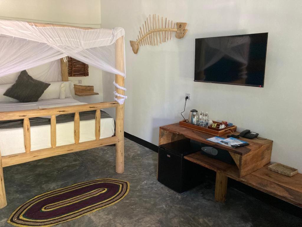 Nest Style Beach Hotel Zanzibar Makunduchi Buitenkant foto