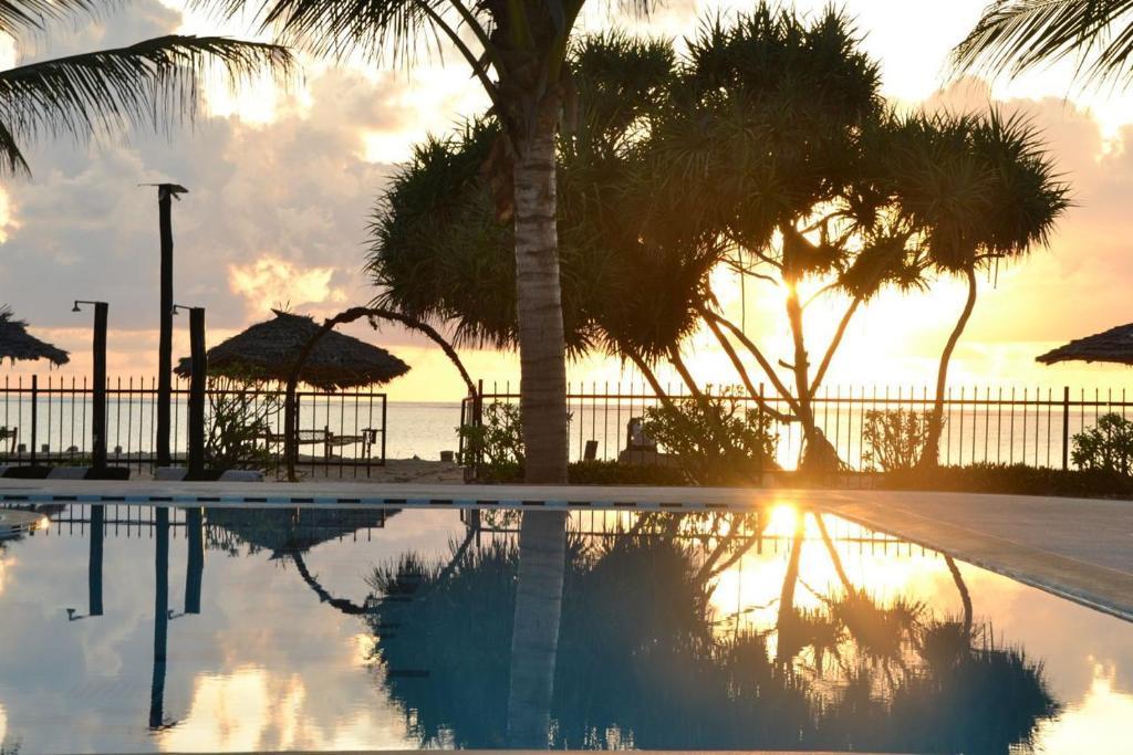 Nest Style Beach Hotel Zanzibar Makunduchi Buitenkant foto